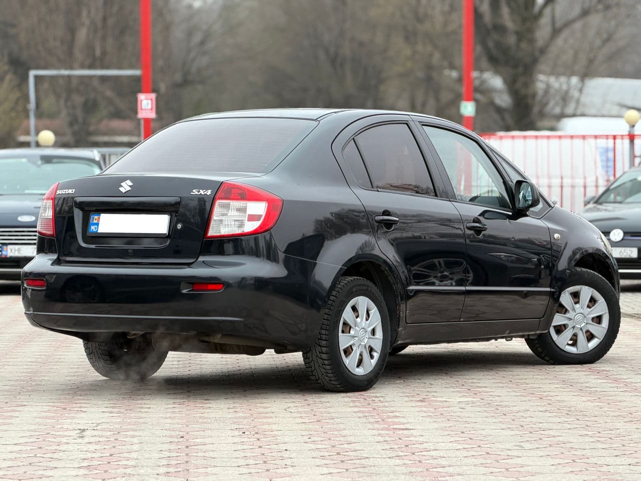 2010 Suzuki SX4 — Miniatură 2