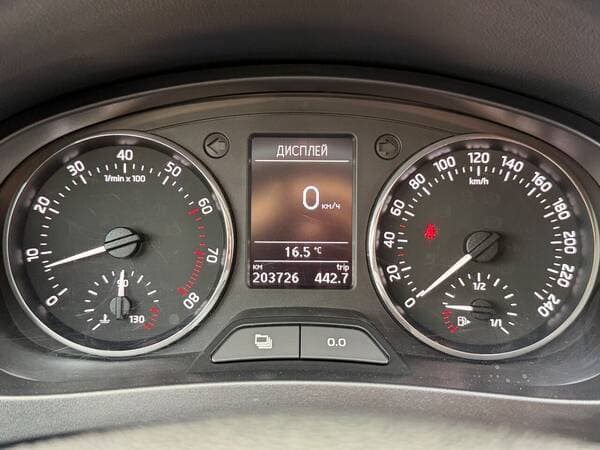 Skoda Rapid 2013 — Миниатюра 18