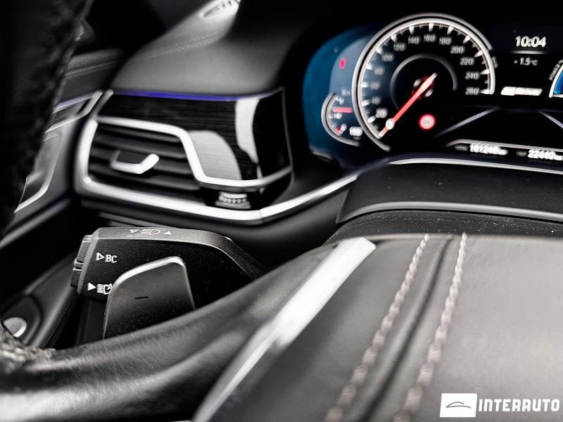 BMW 740e 2017 — Миниатюра 14