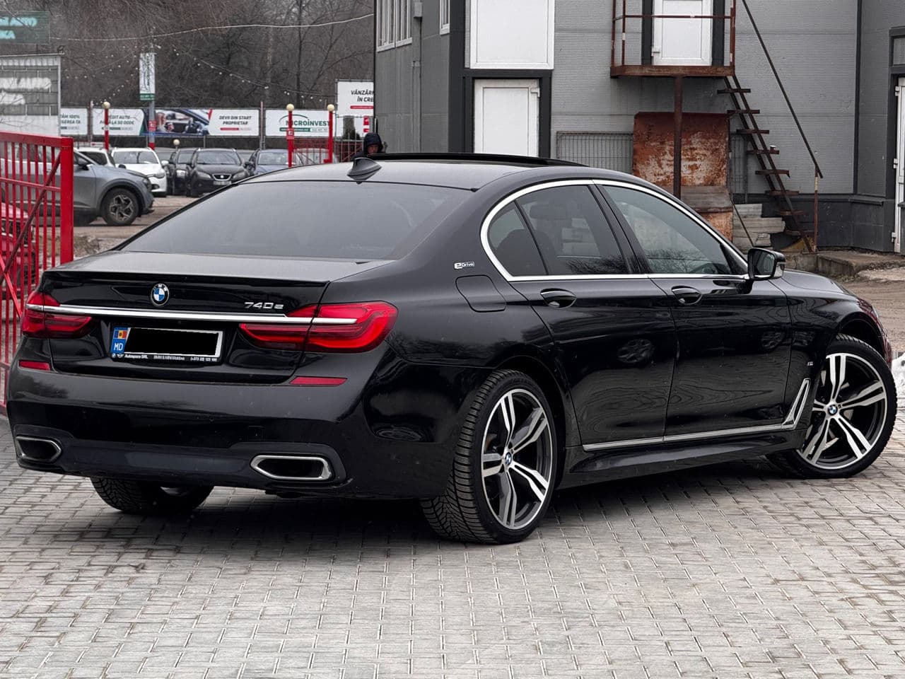 BMW 740e 2017 — Миниатюра 4