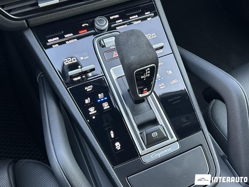 Porsche Cayenne S Coupe 2019 — Миниатюра 16