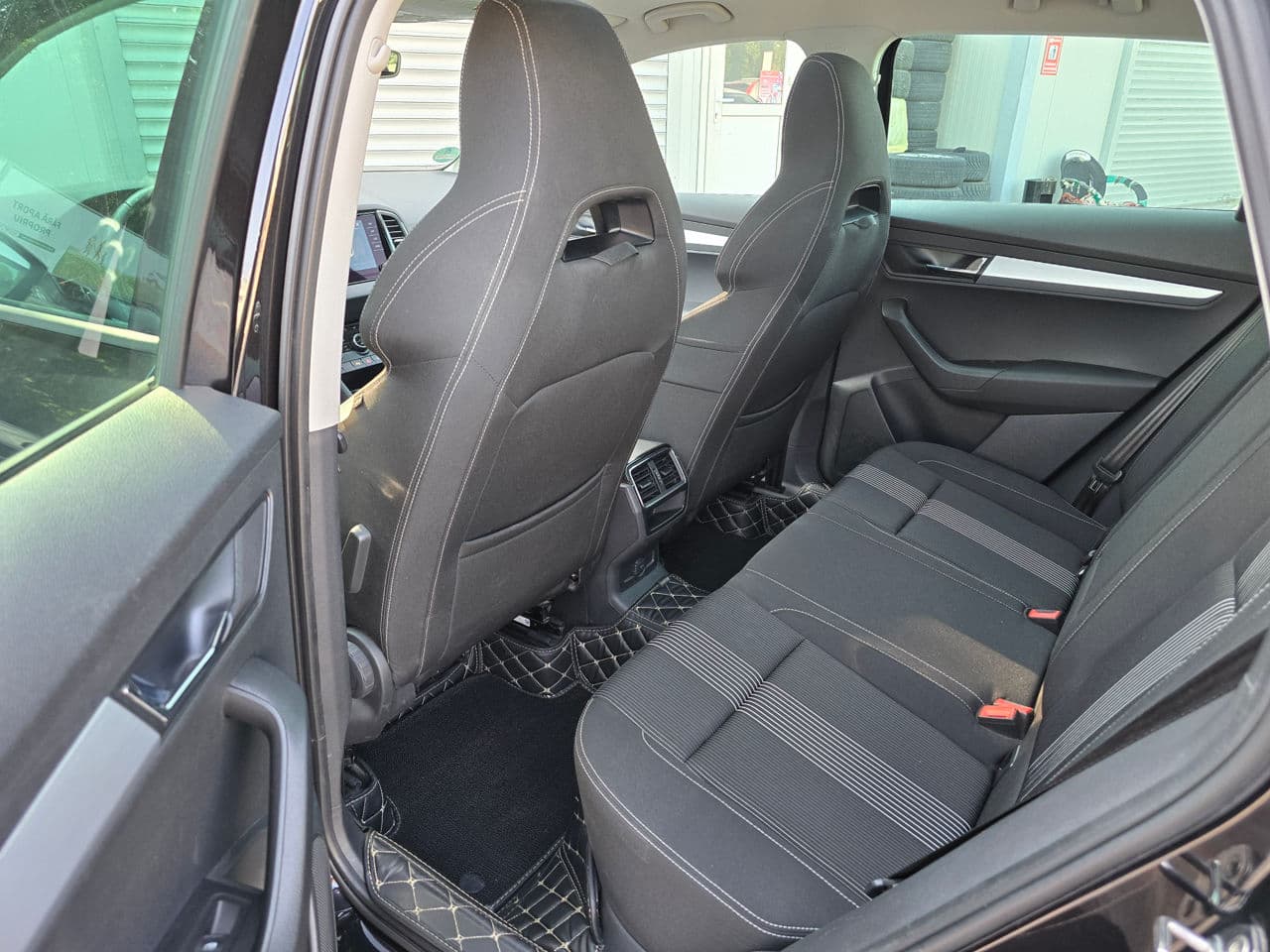 Skoda Karoq 2018 — Миниатюра 16