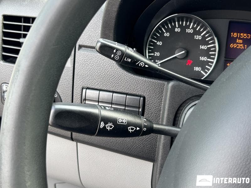 Mercedes Sprinter 2011 — Миниатюра 10