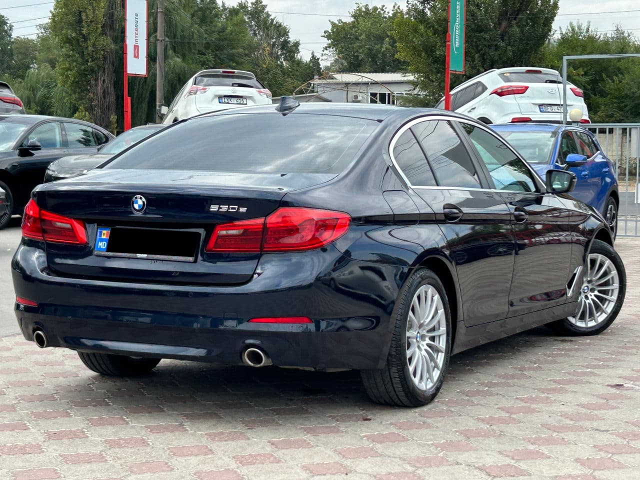 BMW 530e 2019 — Миниатюра 3
