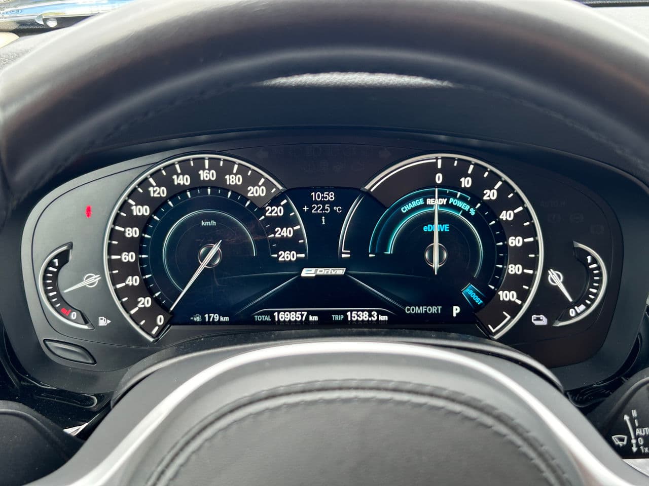 BMW 530e 2019 — Миниатюра 11