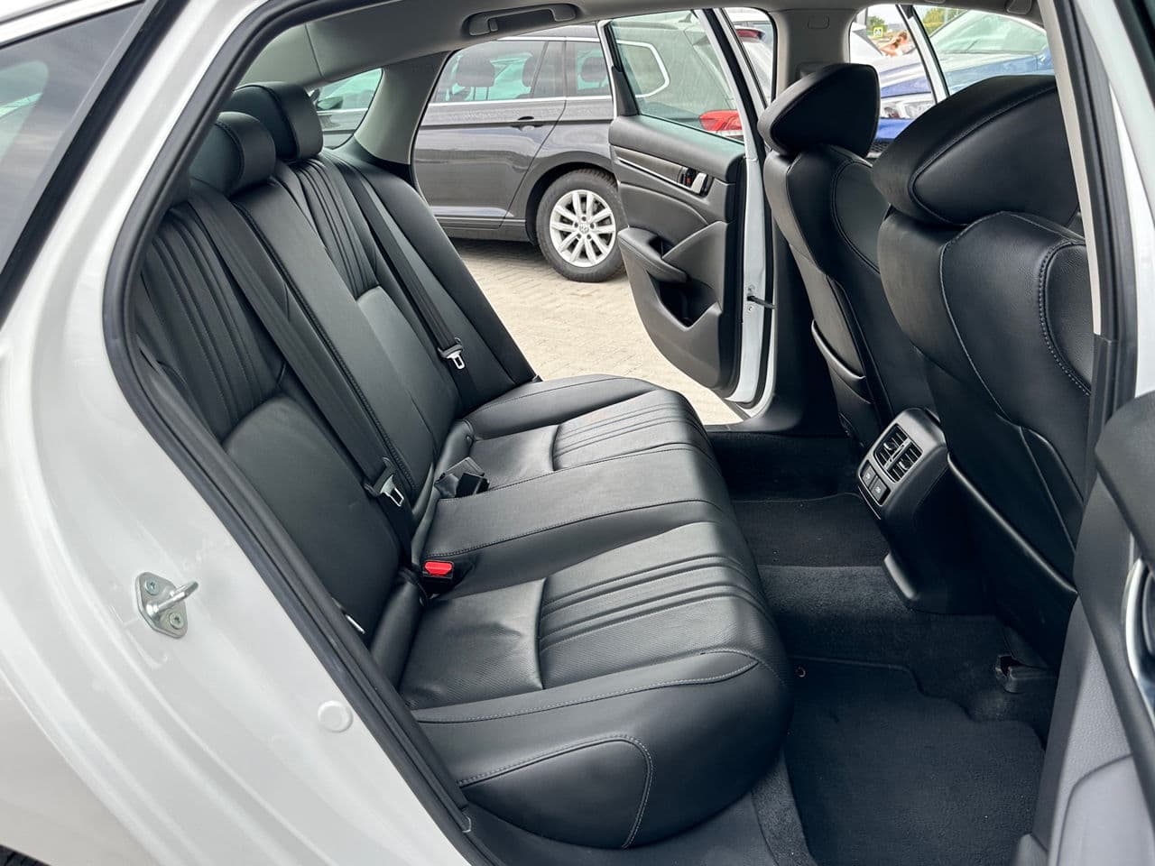 Honda Accord 2021 — Миниатюра 15
