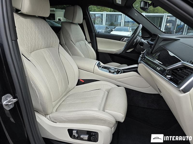 BMW X6 4.0i 2023 — Миниатюра 24
