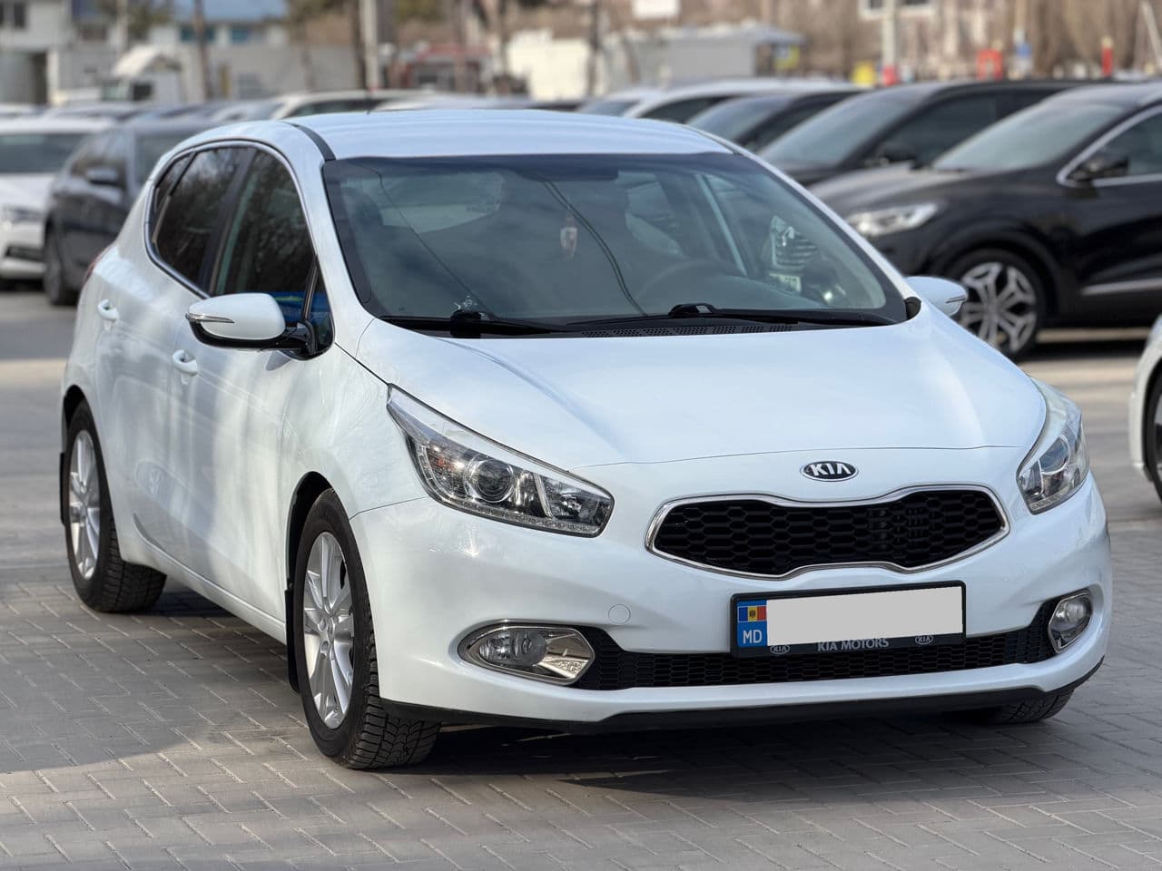 Kia Ceed 2015 — Миниатюра 3
