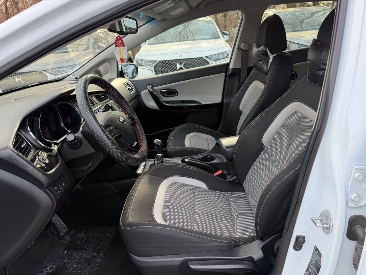 Kia Ceed 2015 — Миниатюра 5