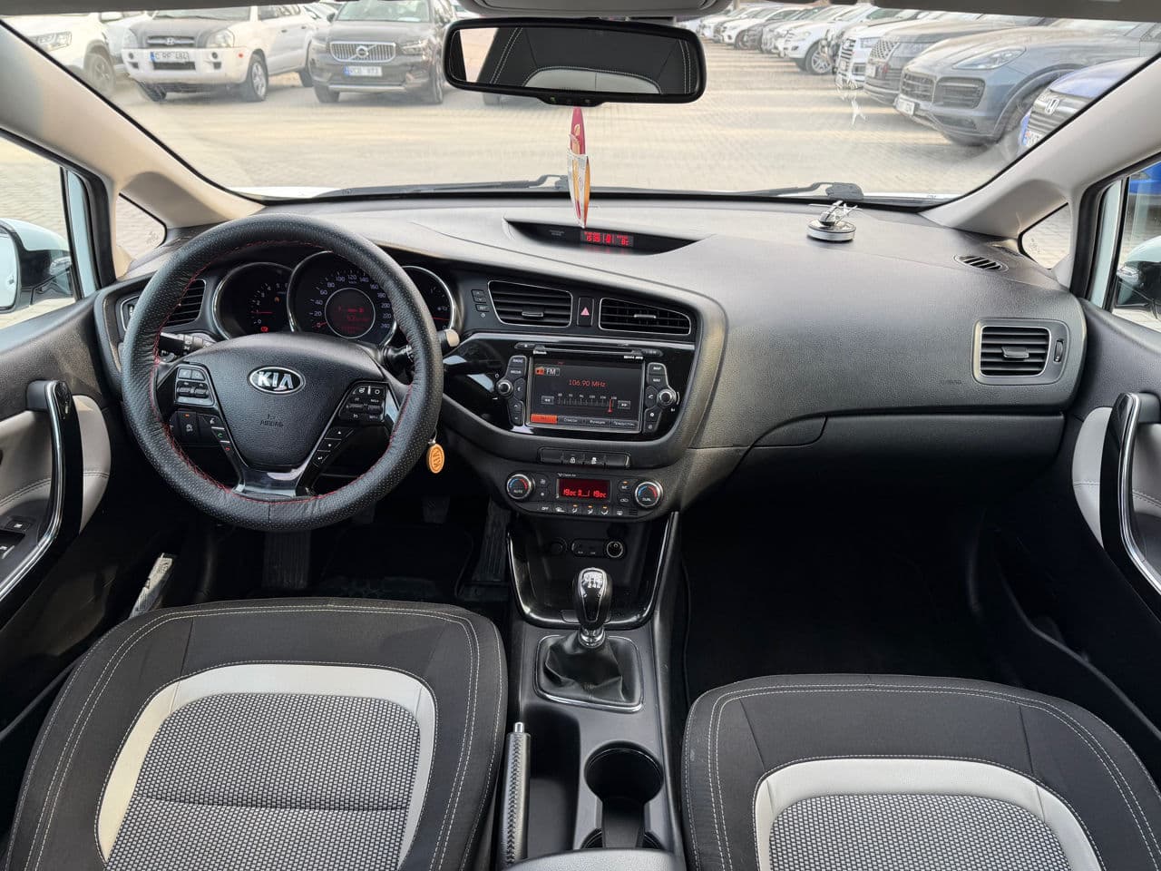 Kia Ceed 2015 — Миниатюра 8