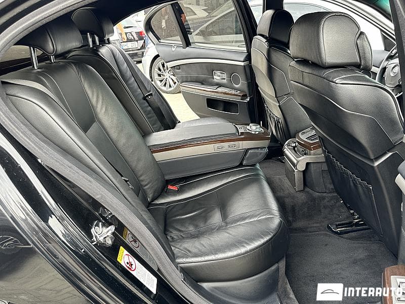 BMW 730 2005 — Миниатюра 9