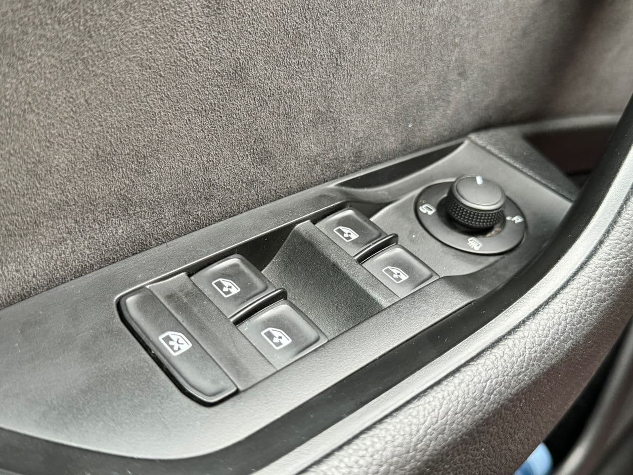 Skoda Superb 2017 — Миниатюра 15