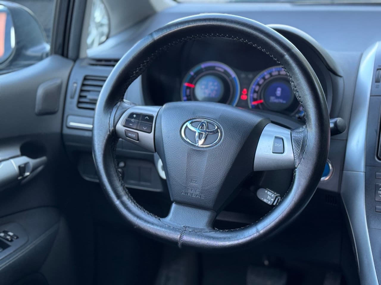 Toyota Auris 2011 — Миниатюра 10