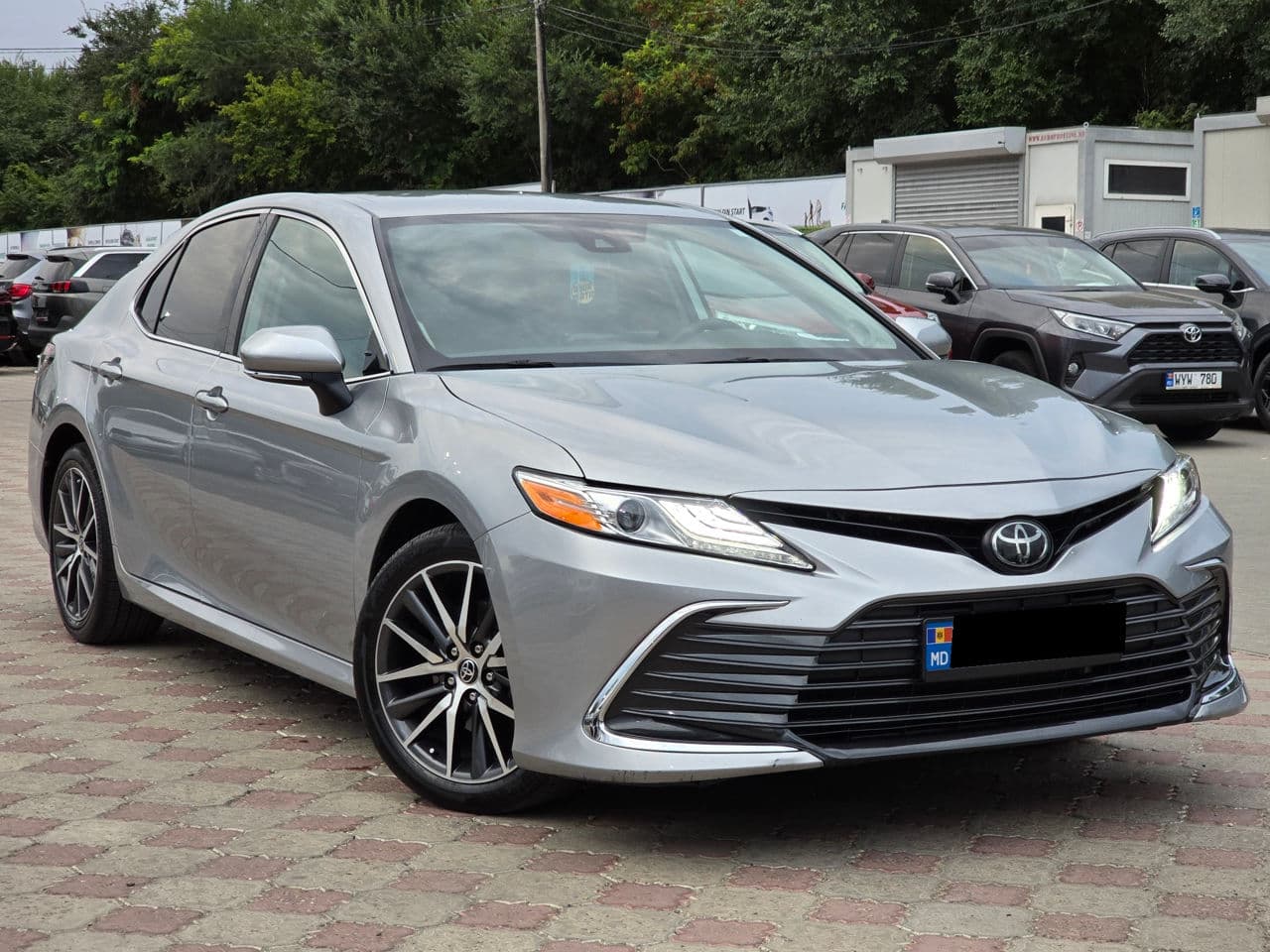 Toyota Camry 2023 — Миниатюра 4