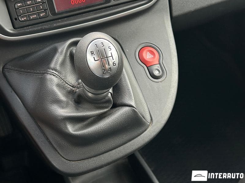 Renault Kangoo 2018 — Миниатюра 12