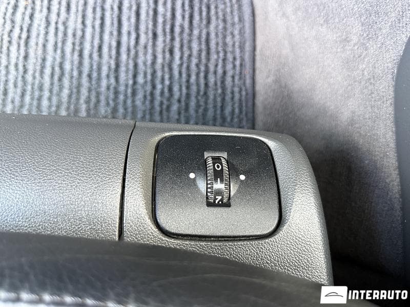 Mercedes S 320 2004 — Миниатюра 21