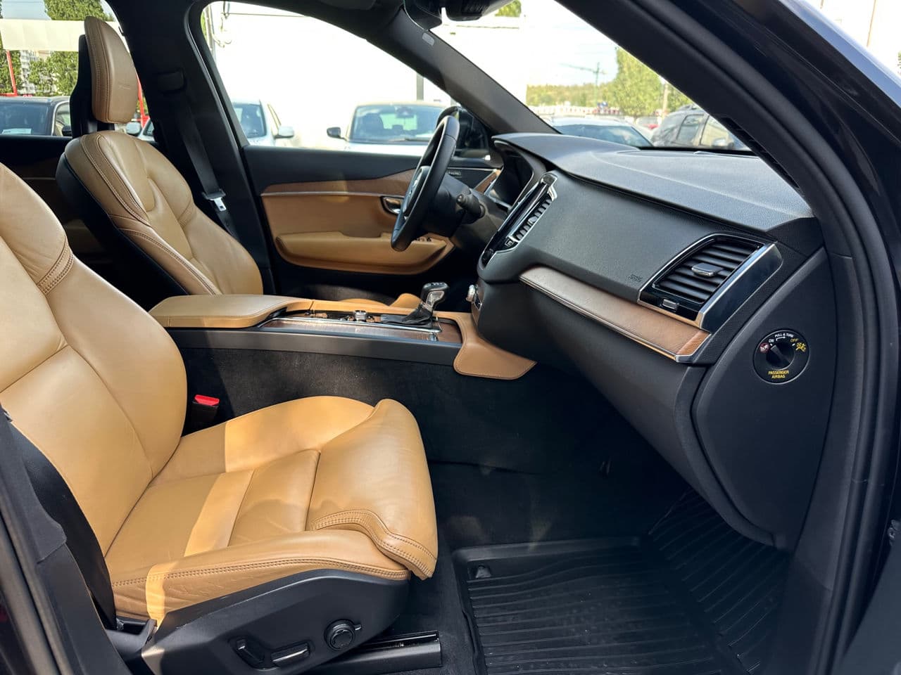 Volvo XC 90 2016 — Миниатюра 17
