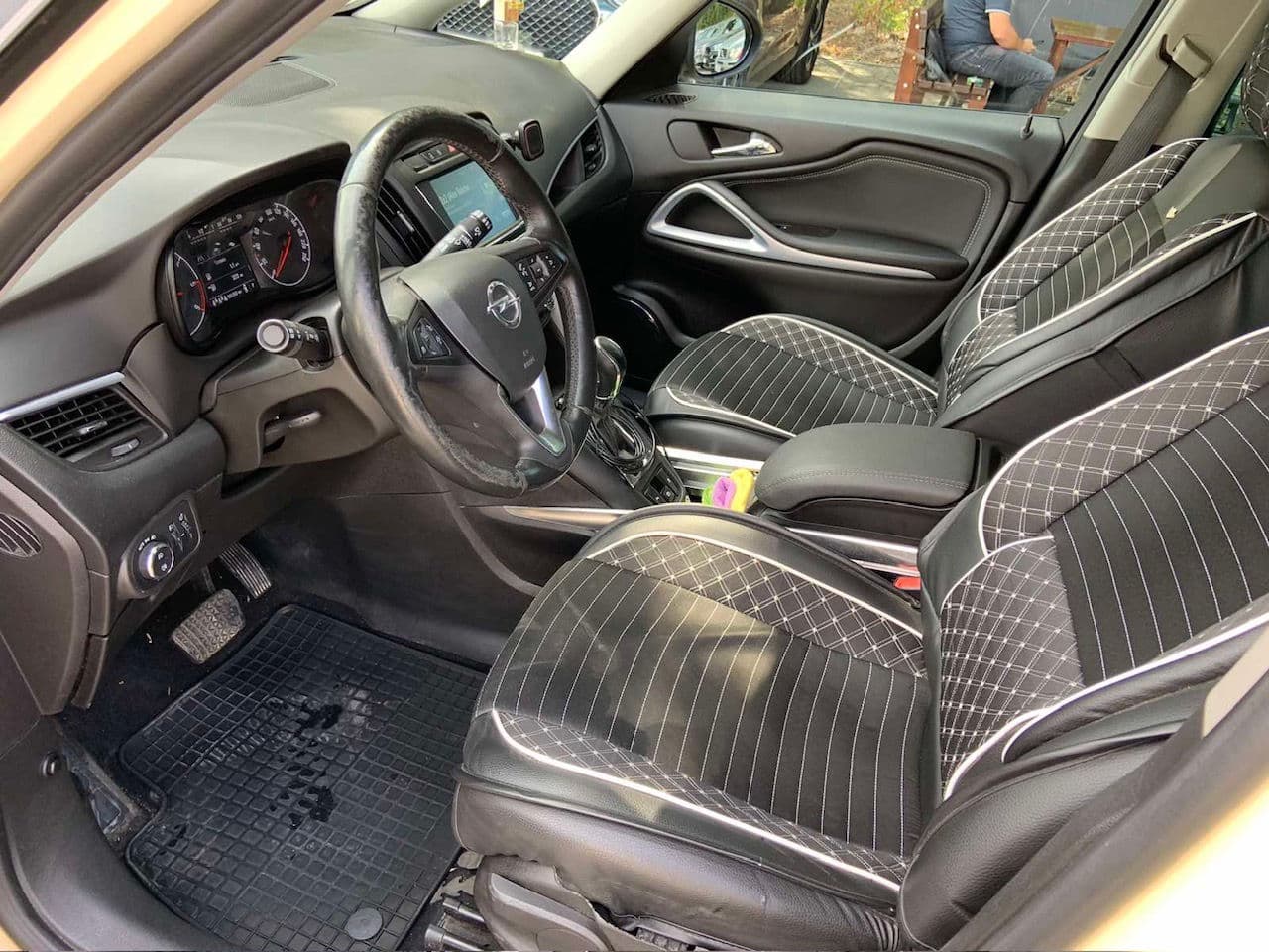 Opel Zafira 2018 — Миниатюра 6