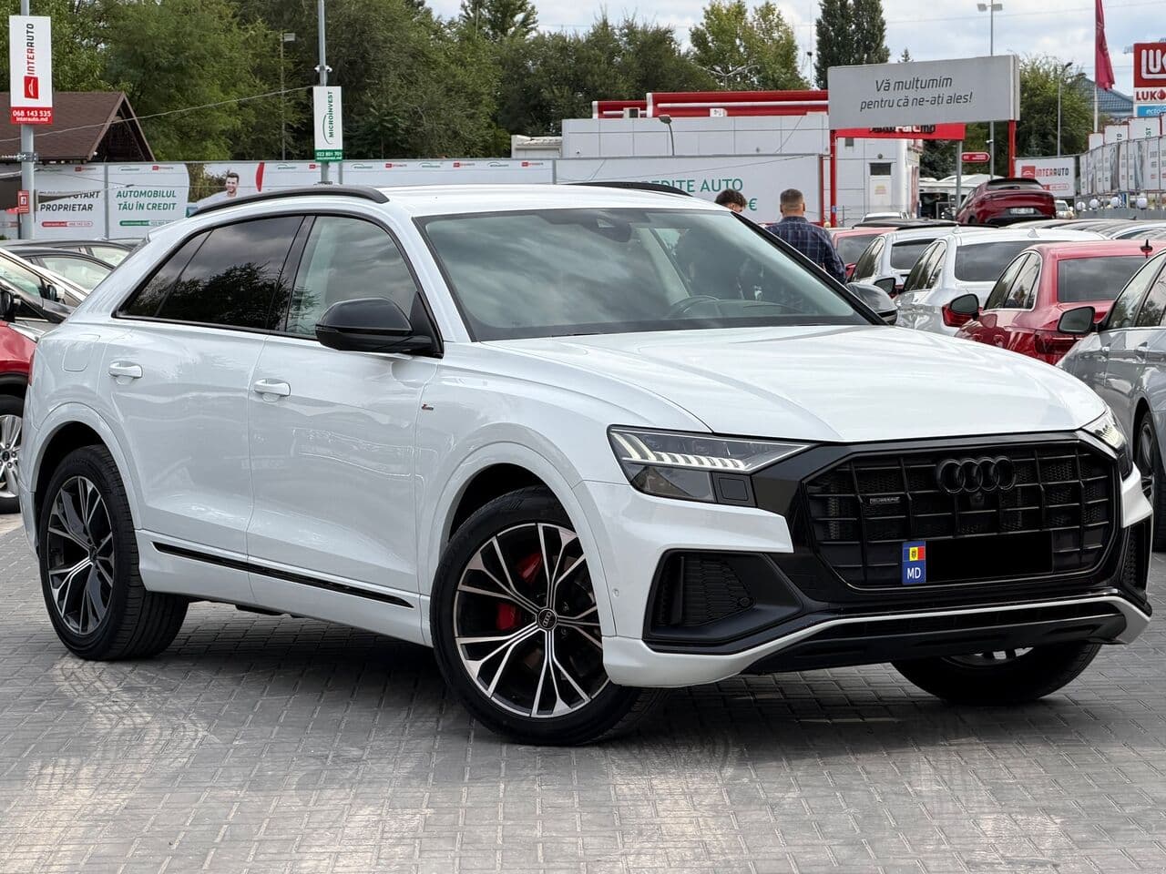2022 Audi Q8 — Foto 1