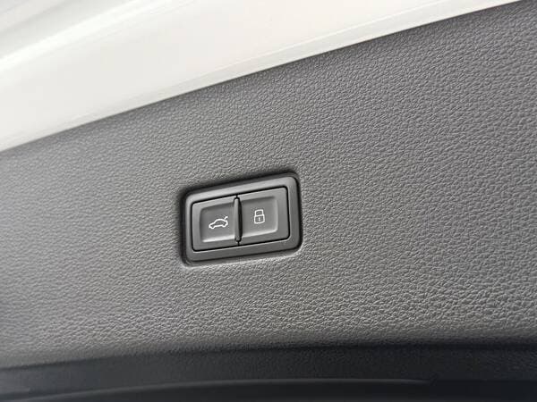 2022 Audi Q8 — Miniatură 24