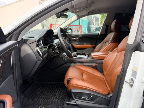 2022 Audi Q8 — Miniatură 7