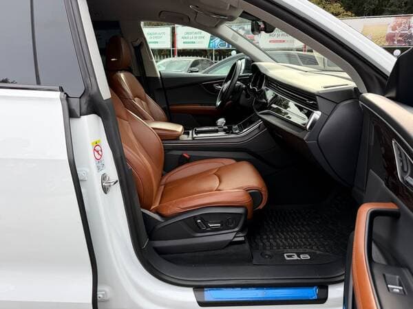 2022 Audi Q8 — Miniatură 8