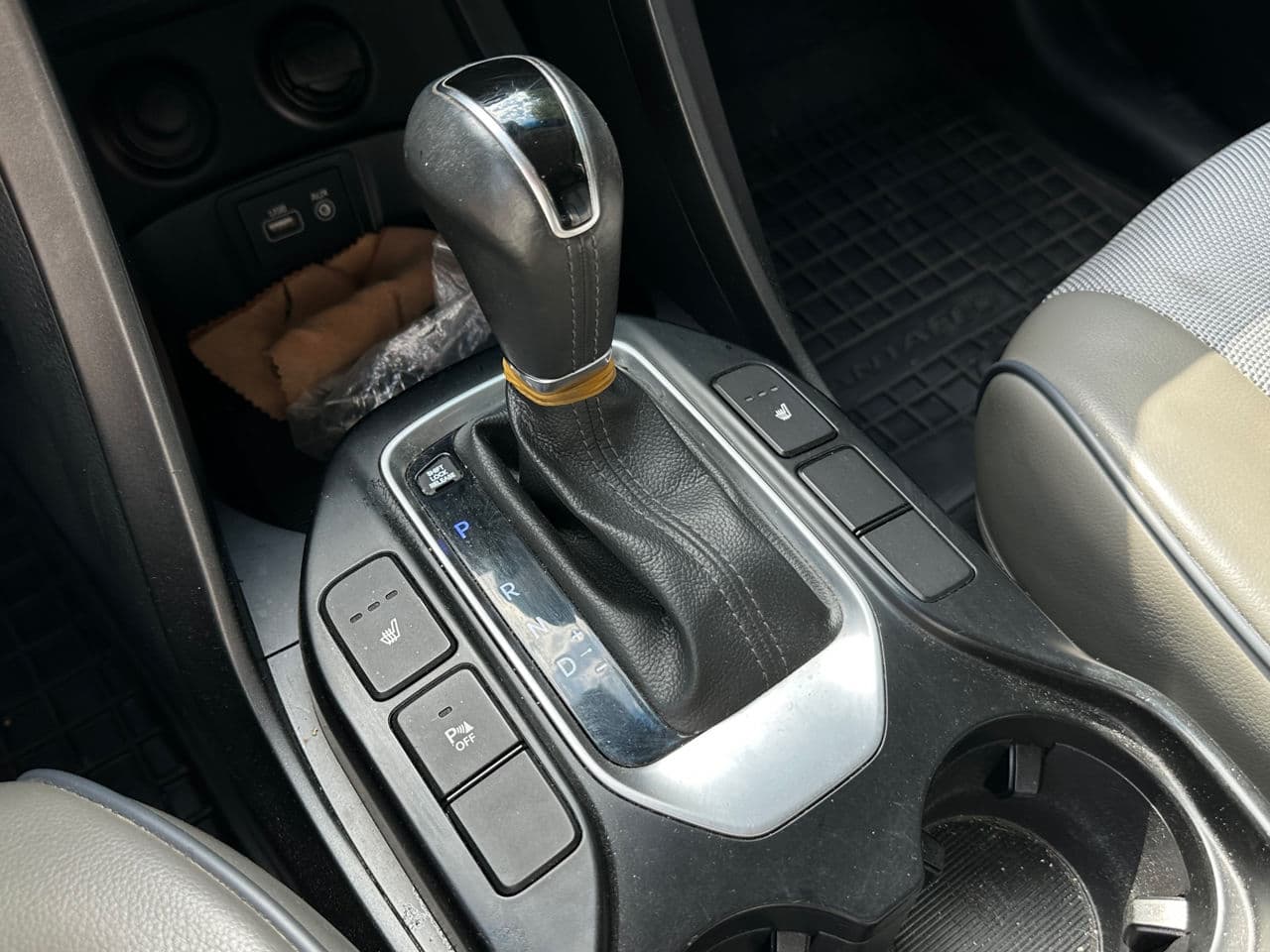 Hyundai Santa Fe 2017 — Миниатюра 13