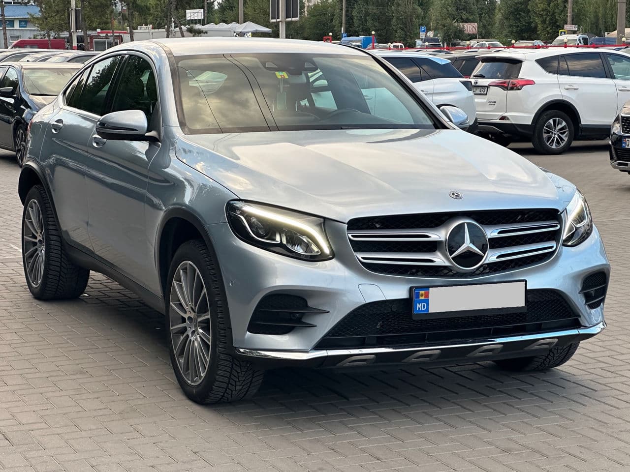 Mercedes GLC 350e Coupe 2018 — Миниатюра 3