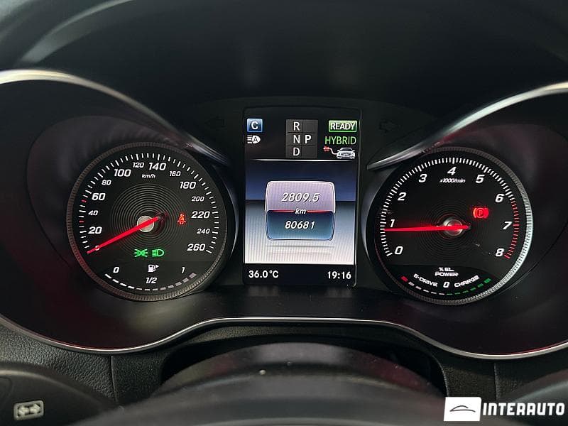 Mercedes GLC 350e Coupe 2018 — Миниатюра 12