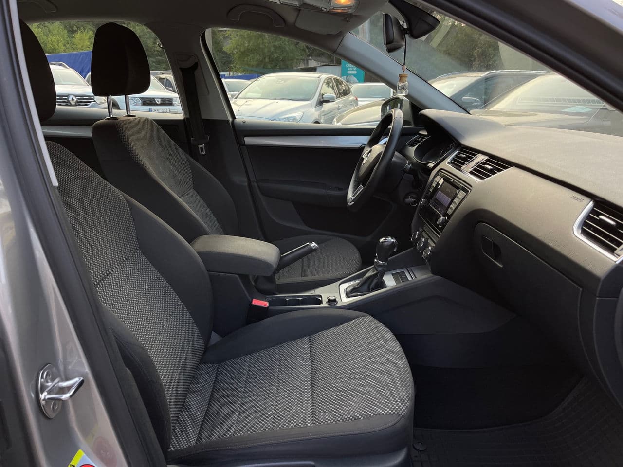 Skoda Octavia 2013 — Миниатюра 15