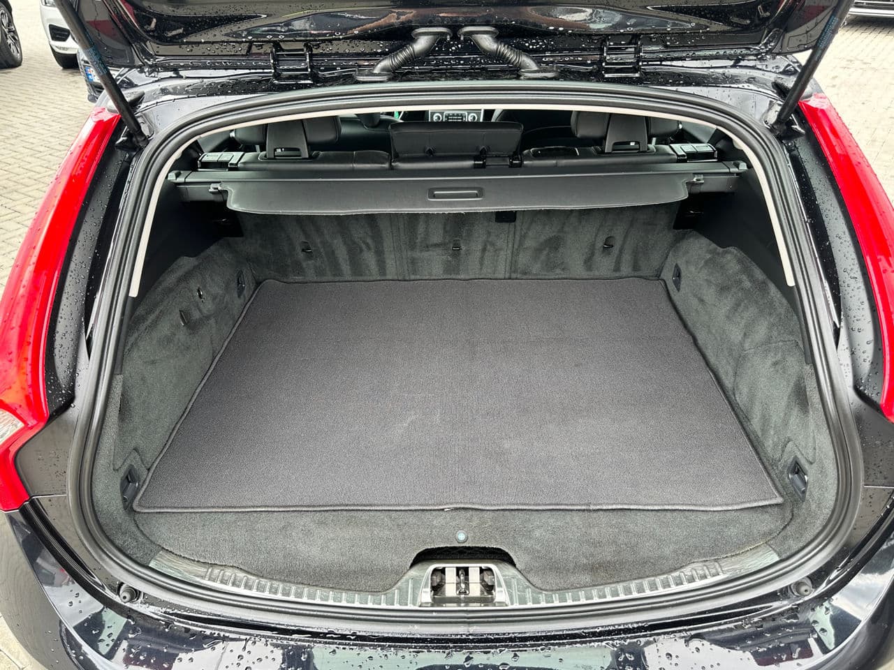 Volvo V 60 2014 — Миниатюра 22