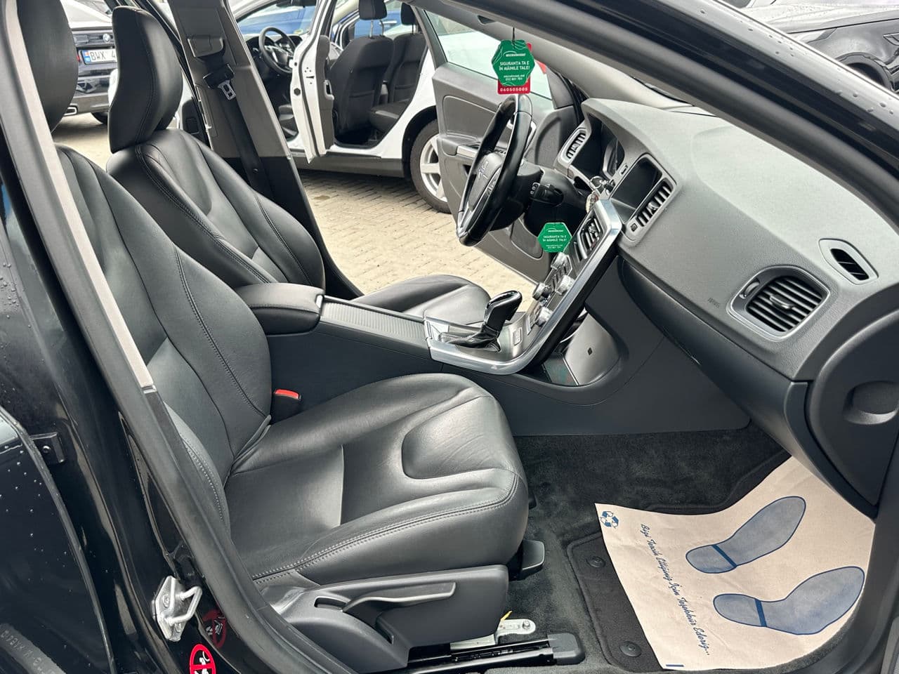Volvo V 60 2014 — Миниатюра 16