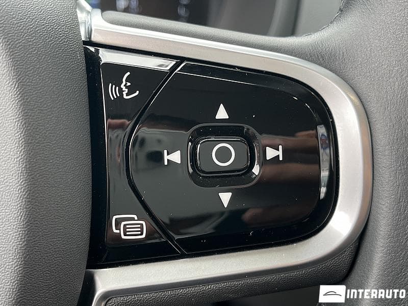 Volvo XC 90 2022 — Миниатюра 11