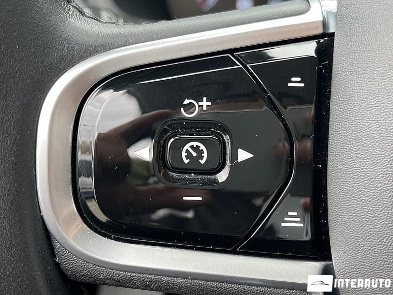 Volvo XC 90 2022 — Миниатюра 10