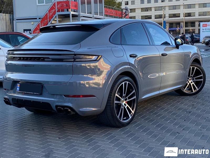Porsche Cayenne S Coupe 2024 — Миниатюра 4