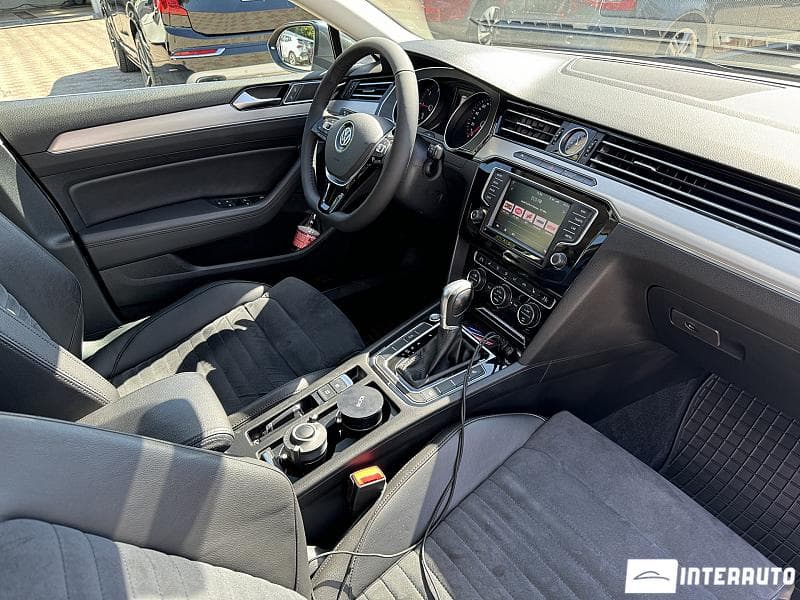 Volkswagen Passat 2017 — Миниатюра 17