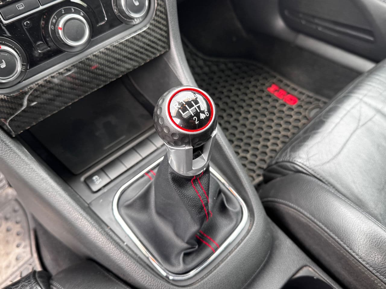 Volkswagen Golf GTI 2012 — Миниатюра 11
