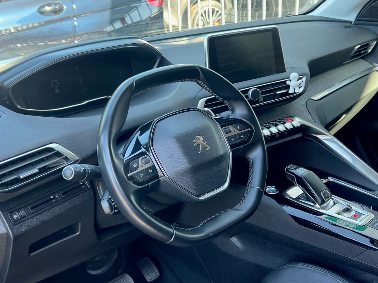Peugeot 3008 2020 — Миниатюра 6