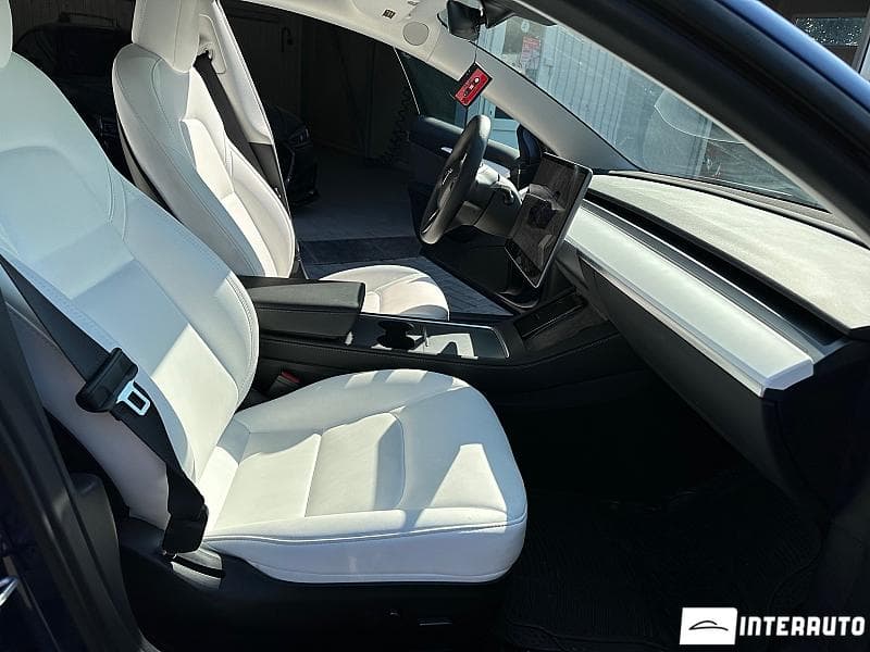 Tesla Model 3 2022 — Миниатюра 5