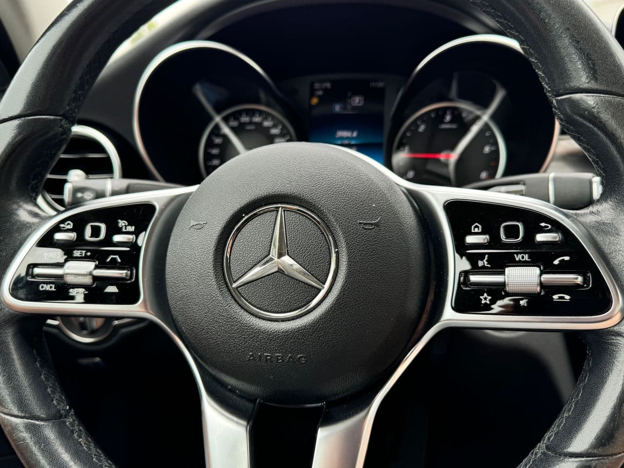 Mercedes C 200 2019 — Миниатюра 8