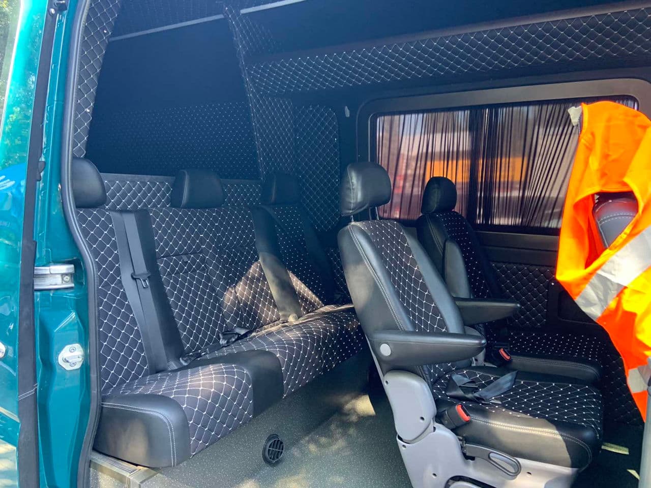Mercedes Sprinter 2013 — Миниатюра 12