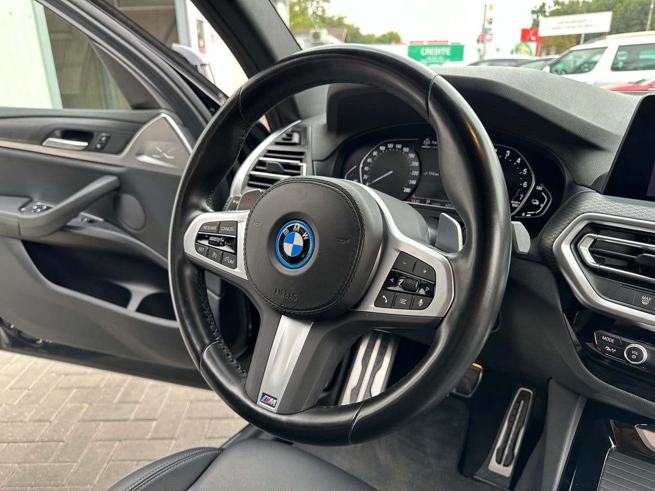 BMW X3 3.0e 2022 — Миниатюра 7