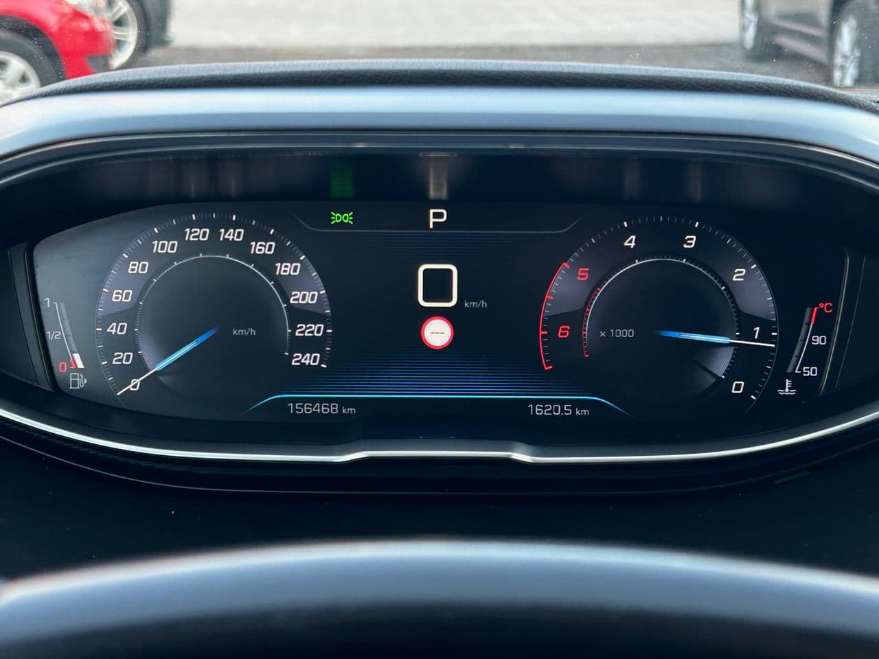Peugeot 3008 2018 — Миниатюра 10
