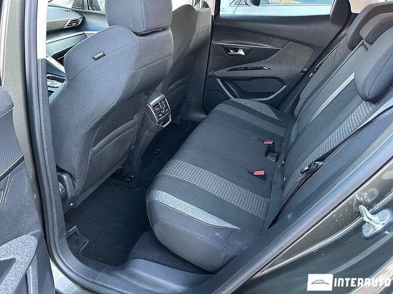 Peugeot 3008 2018 — Миниатюра 14
