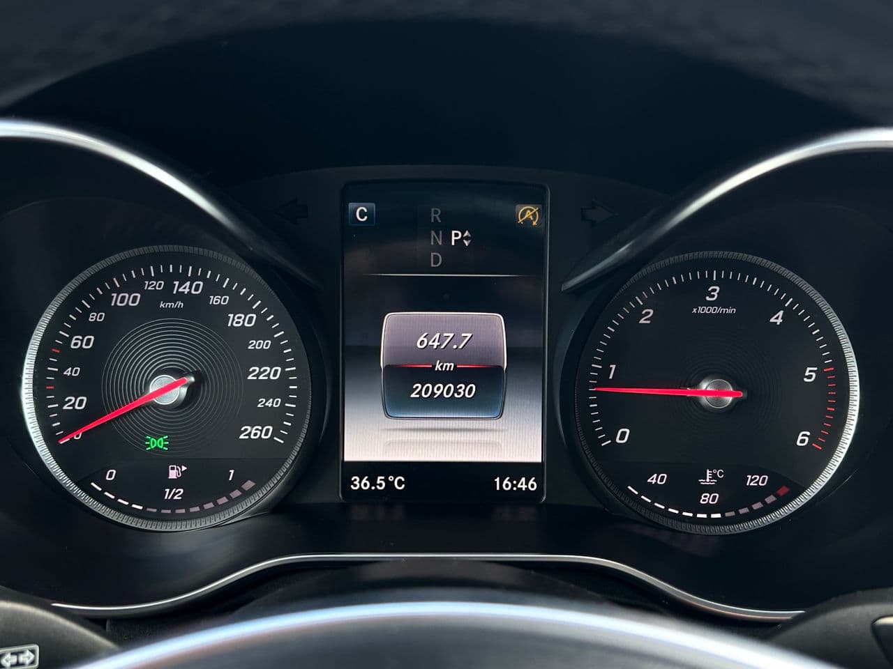 Mercedes C 250 2017 — Миниатюра 11