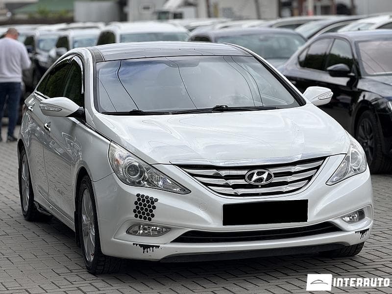 Hyundai Sonata 2011 — Миниатюра 3