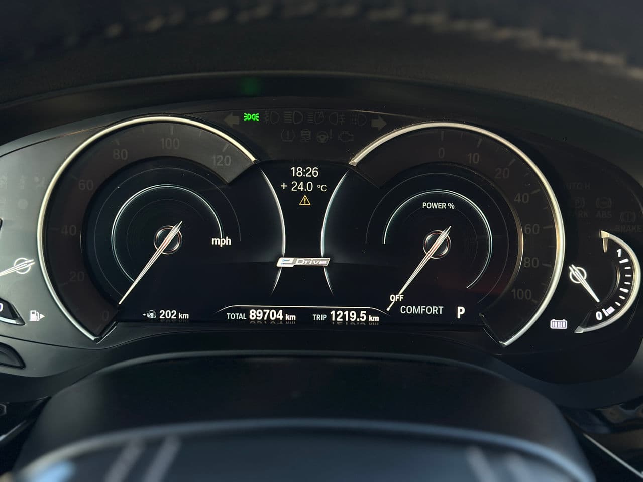 BMW 530e 2017 — Миниатюра 11