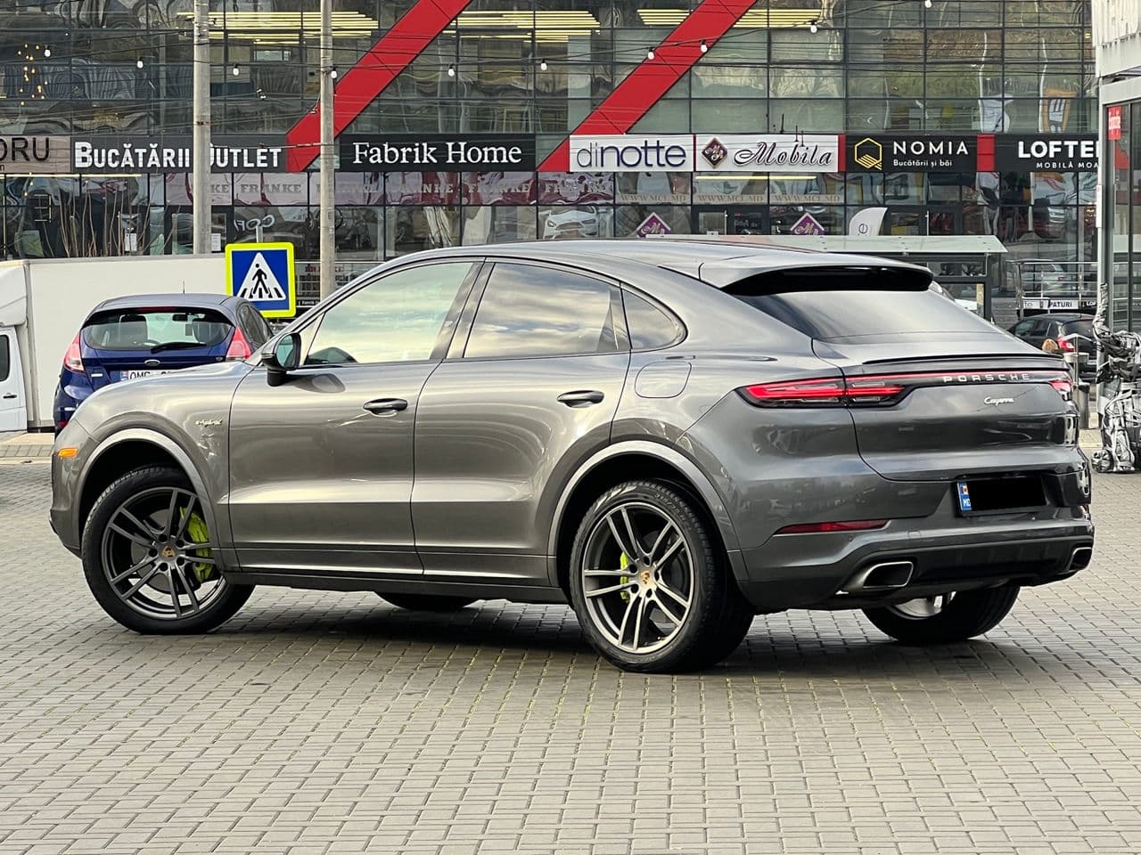 Porsche Cayenne E-Hybrid Coupe 2021 — Миниатюра 4