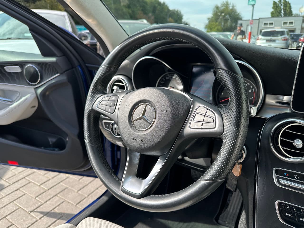 Mercedes C 350e 2016 — Миниатюра 8