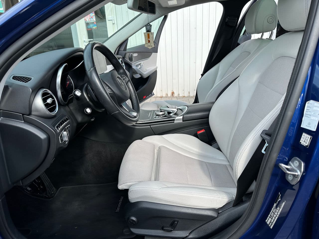 Mercedes C 350e 2016 — Миниатюра 5